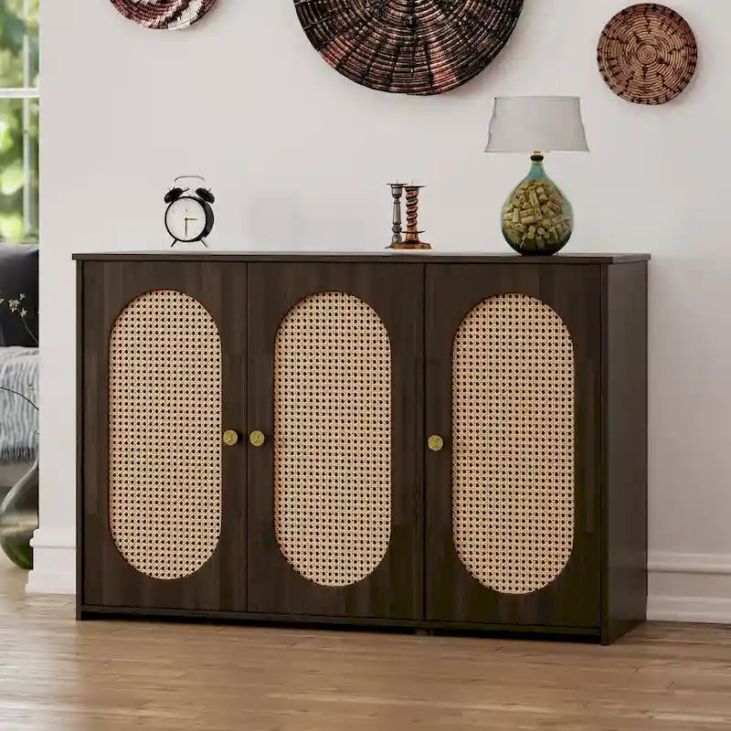 Retro-Sideboard mit 3 Türen und Rattan-Paneelen