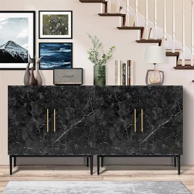 Modernes Buffet-Sideboard mit Marmormuster