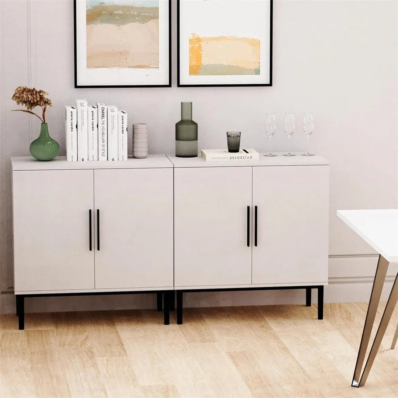 Modernes Buffet-Sideboard mit Marmormuster
