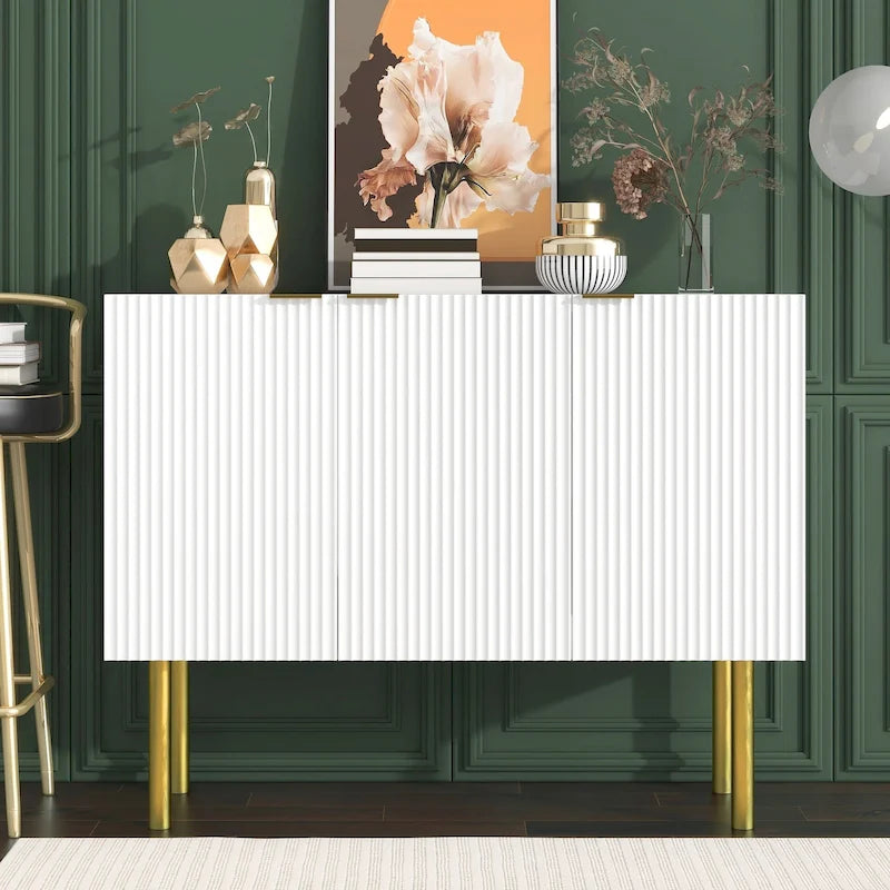 47 Wildeiche 3-türiges Sideboard
