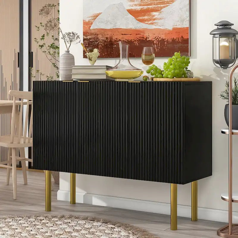 47 Wildeiche 3-türiges Sideboard