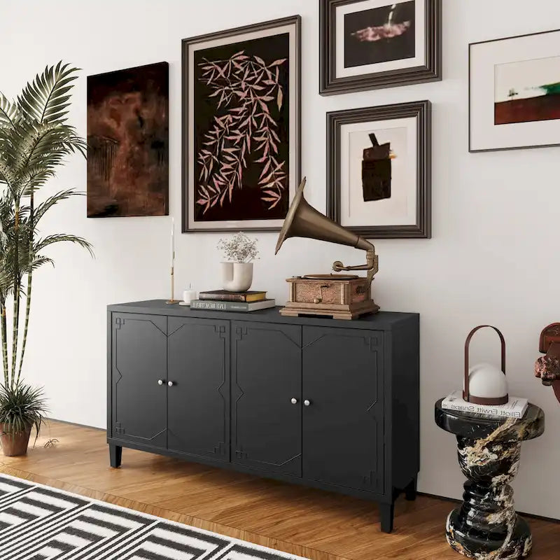 4-türiges Sideboard aus Holz für das Wohnzimmer