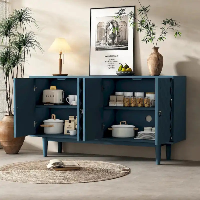 Modernes 4-türiges Sideboard mit gewölbten Türen und silbernen Griffen